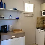 Appartement Giens, A Pied, Jardin Prive *