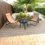 Giens, A Pied, Jardin Prive Appartement Hyères