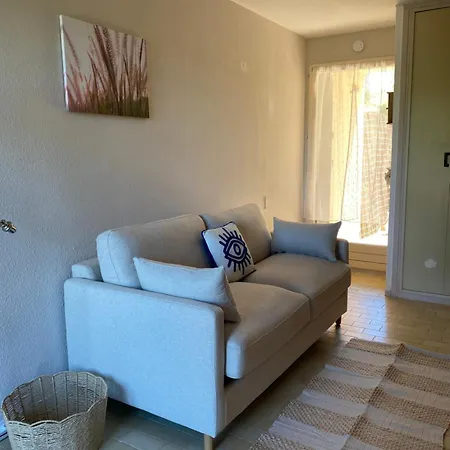 Giens, A Pied, Jardin Prive * Hyeres