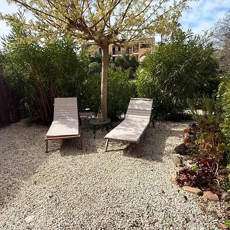 Giens, A Pied, Jardin Prive Appartement *